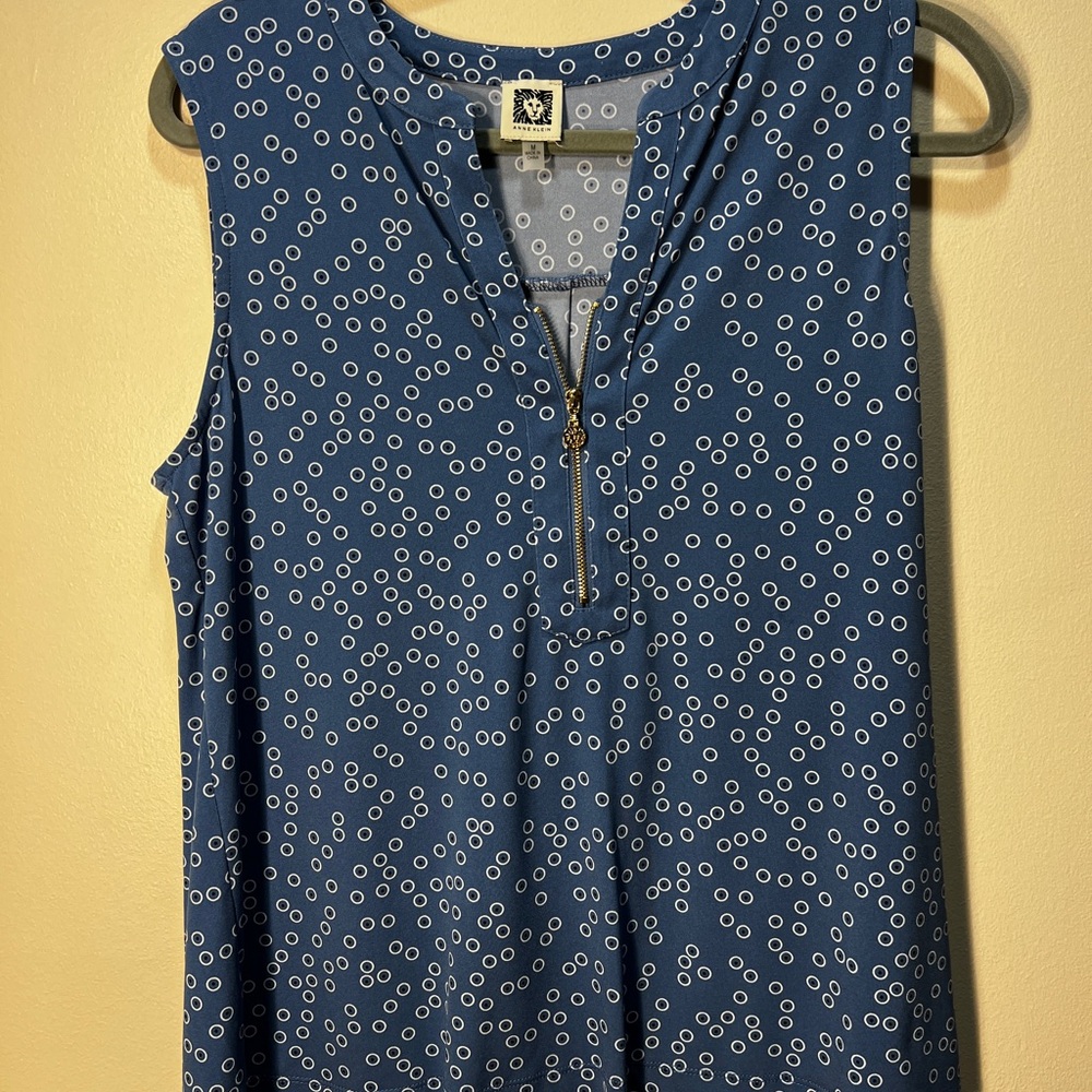 Anne Klein Blue Sleeveless Blouse with Mandarin Collar